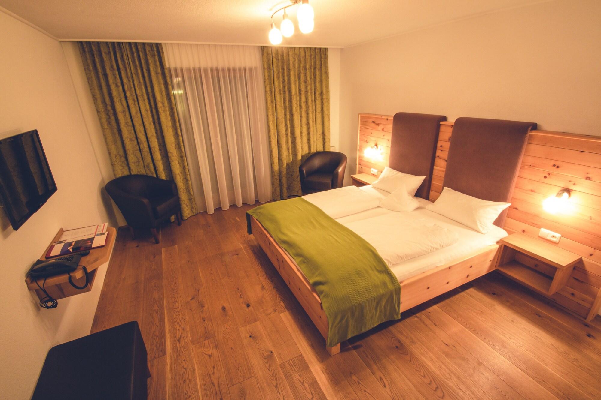 Hotel & Gasthaus Dresch Erl المظهر الخارجي الصورة
